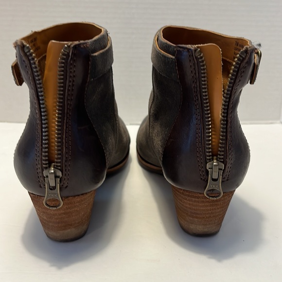 Kork-Ease Madelena Taupe Gray Ankle Booties, Back Zip, Size 7 M, Distressed - Picture 5 of 12